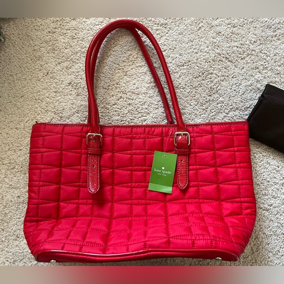 NWT Kate Spade NY Quilted Signature Spade Small Harmony Handbag Red & Dustbag ♠️ - Picture 8 of 9